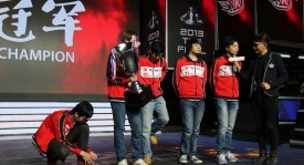 技术革新：TI主舞台启用全新AR技术，肉山真实登场